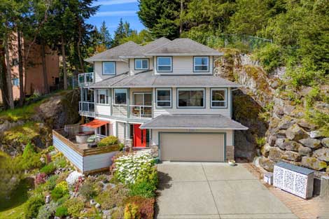 Colwood neighbourhood photo